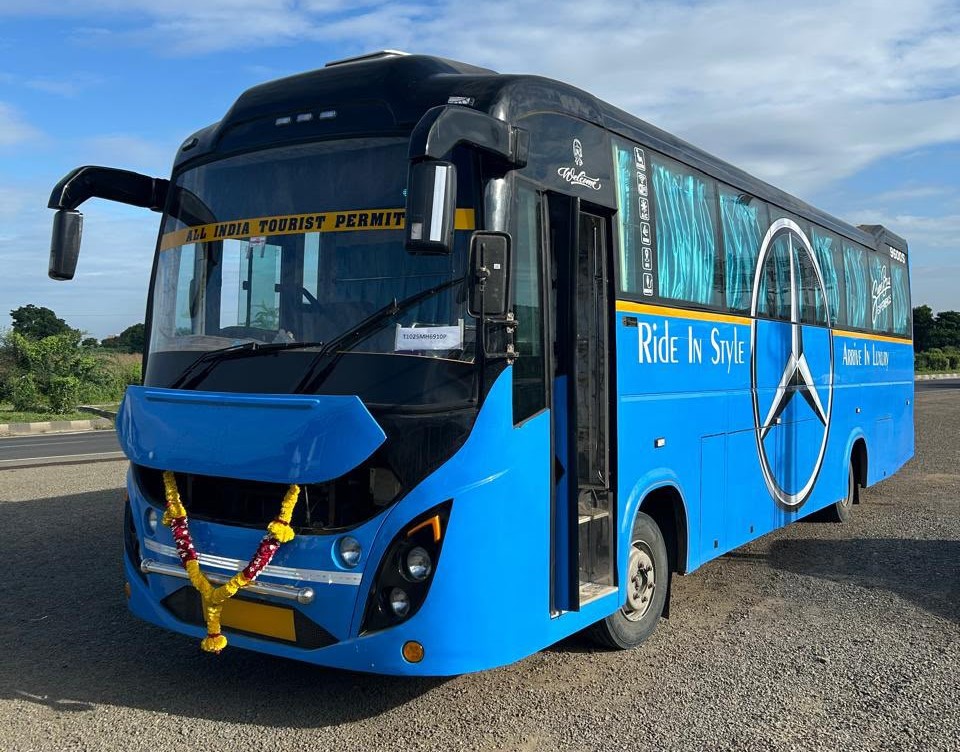 Hire Luxury Tour Bus